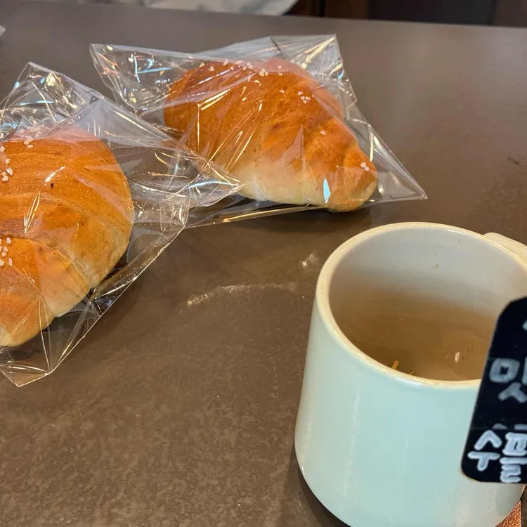 시골빵집 산수베이커리 대표 사진