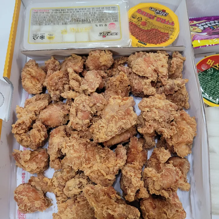 네네치킨 대표 사진