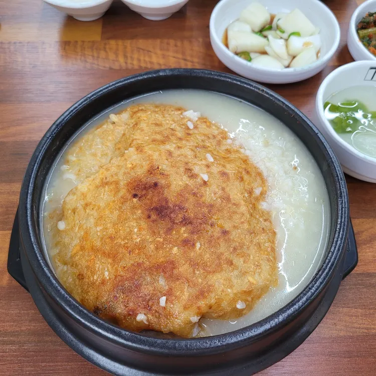 길가옆에누룽지삼계탕 대표 사진