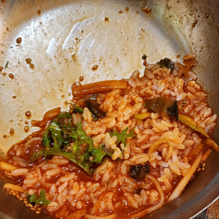 장비빔국수와 굴국밥 보쌈 대표 사진