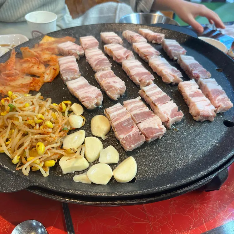 도니스토리 대표 사진