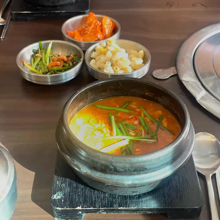 갈빗길 대표 사진