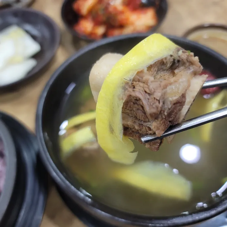 고래설렁탕 대표 사진