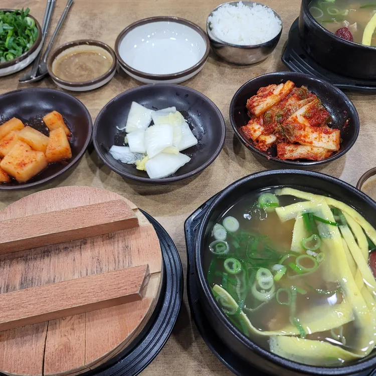 고래설렁탕 대표 사진