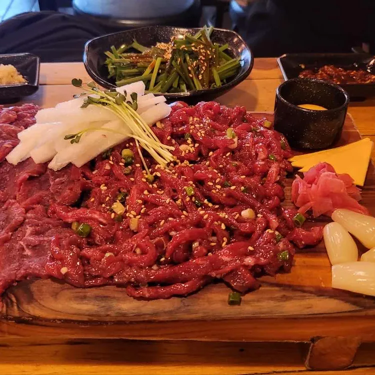 육회장군 대표 사진