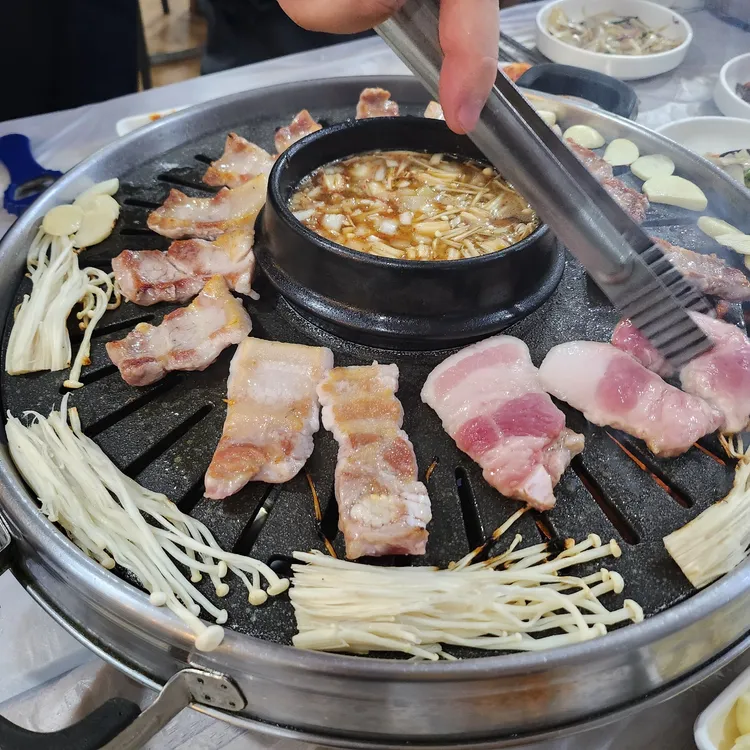용두정육식당 대표 사진
