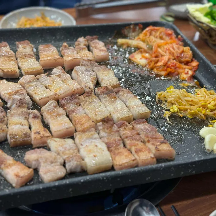 상하생고기김치찌개 - 용인 김치찌개, 생고기 맛집 | 다이닝코드, 빅데이터 맛집검색