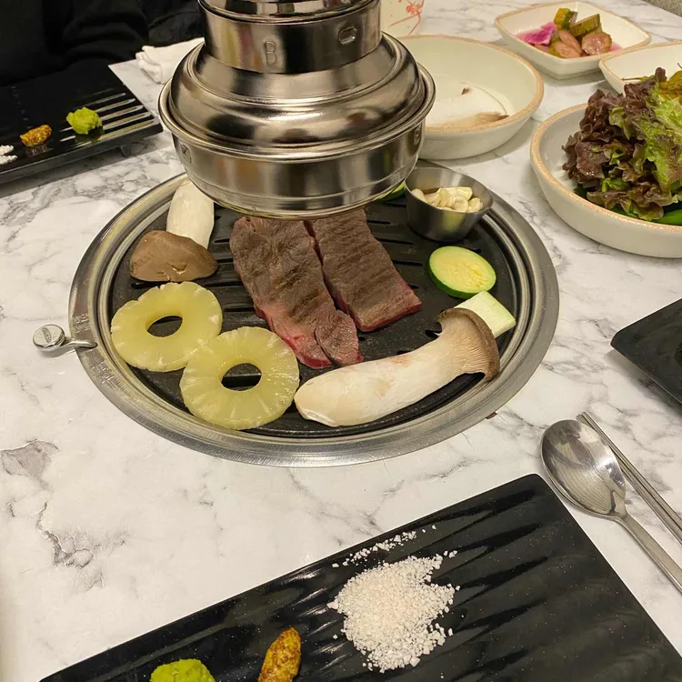 신우 대표 사진