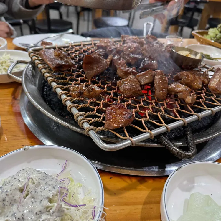홍천참숯화로구이 대표 사진