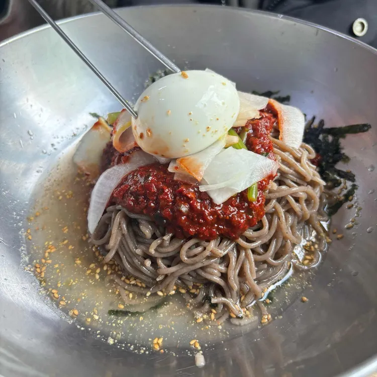 봉평메밀촌 - 홍제 막국수 맛집 | 다이닝코드, 빅데이터 맛집검색