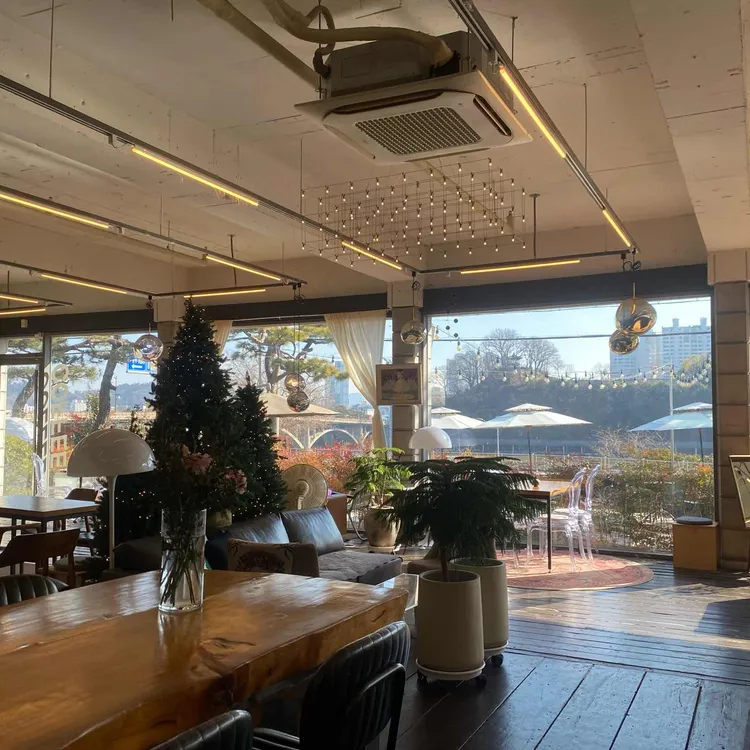 BOCCOFFEE 대표 사진