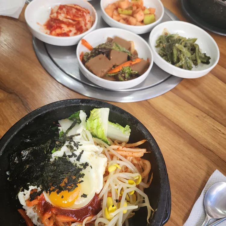 돈가야우가야 대표 사진