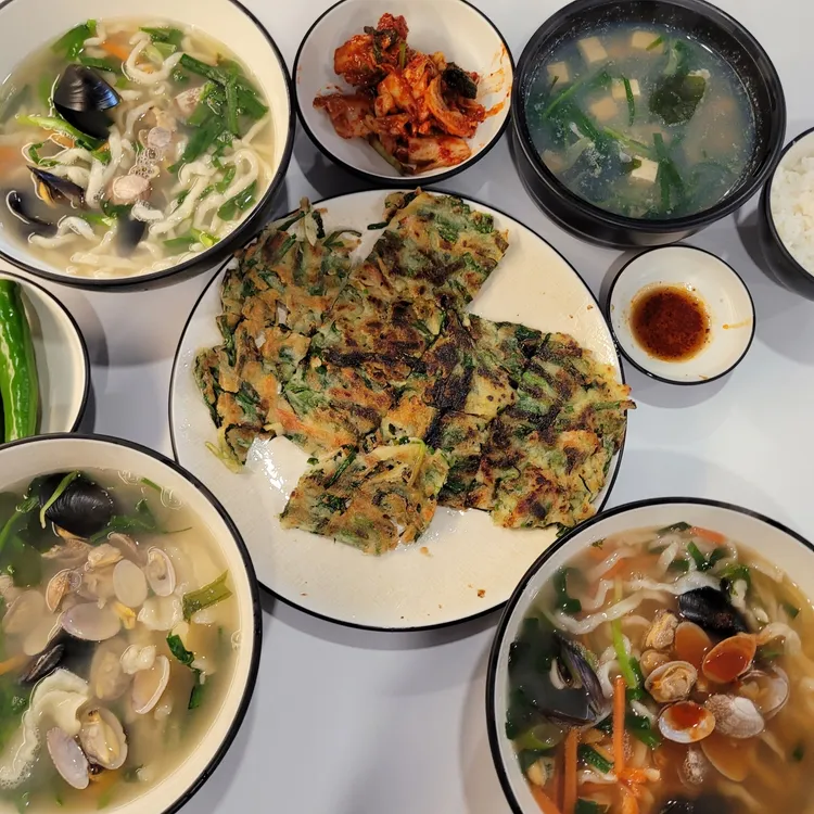부림해물손수제비칼국수 대표 사진