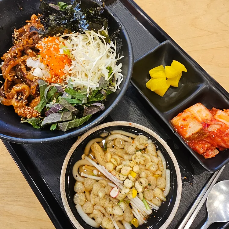 국수나무 사진 1