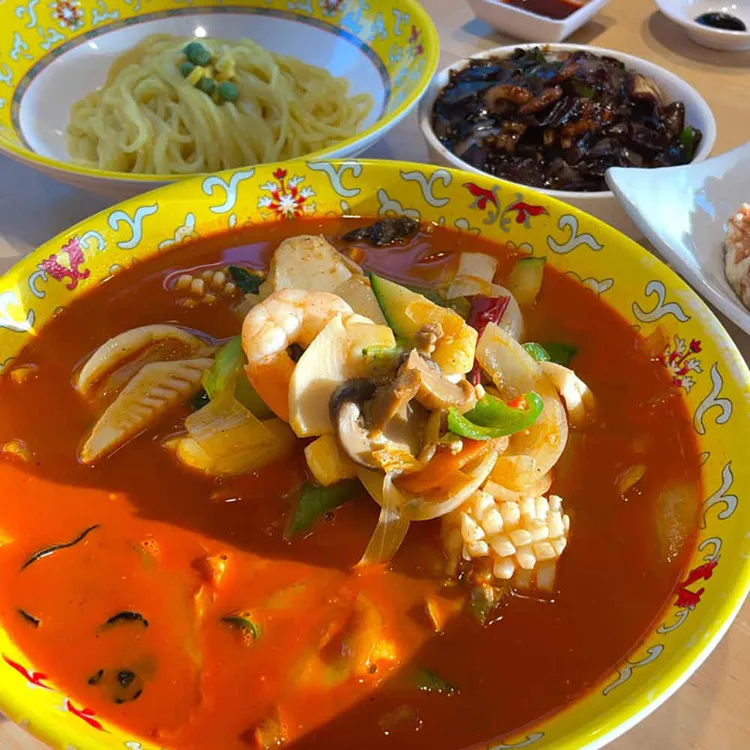 레알차이나 대표 사진