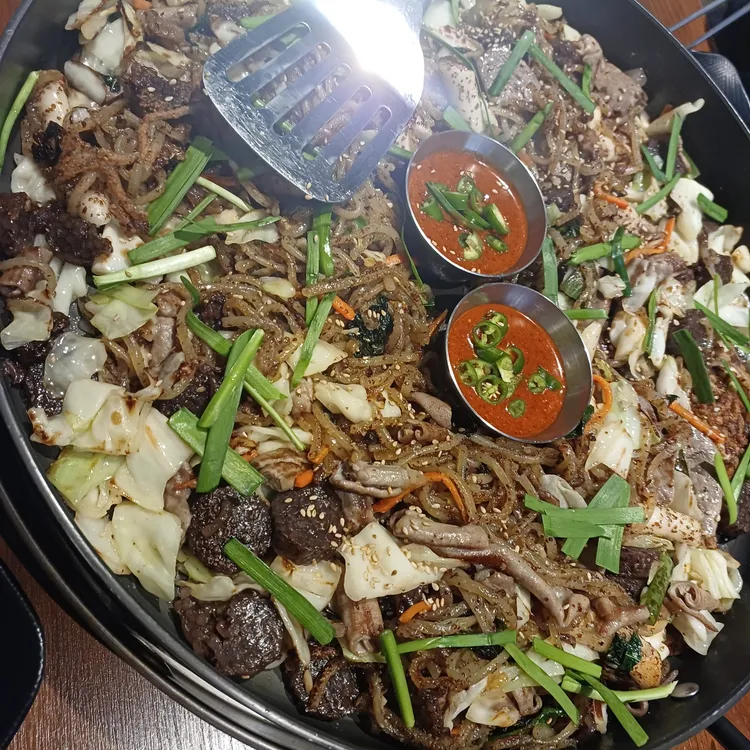 칠구네 신림동백순대 대표 사진