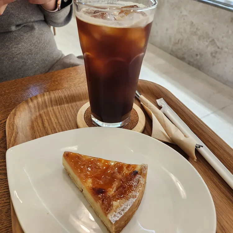 한스케익 대표 사진