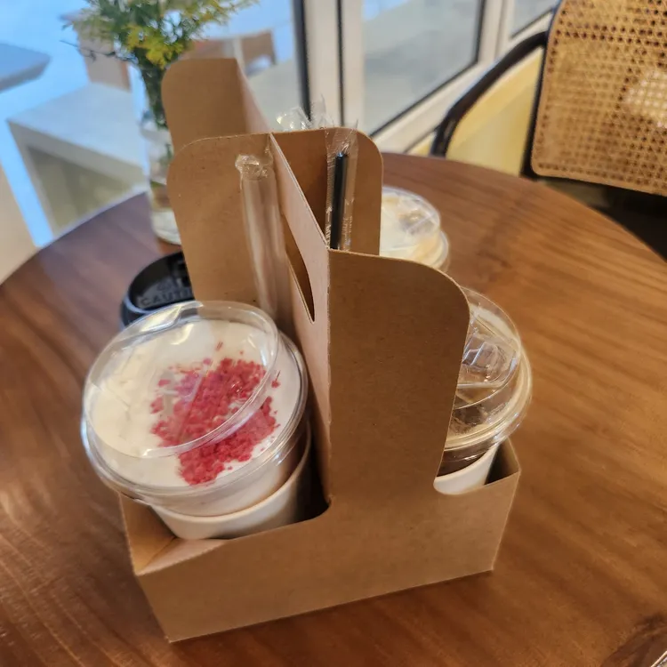 폴앤데이지 대표 사진