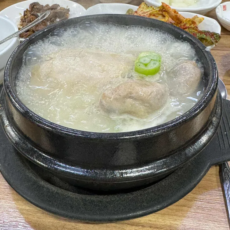 우성삼계탕 대표 사진