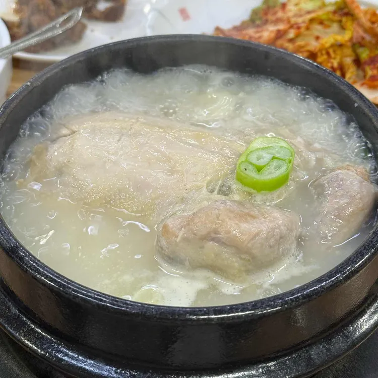 우성삼계탕 대표 사진