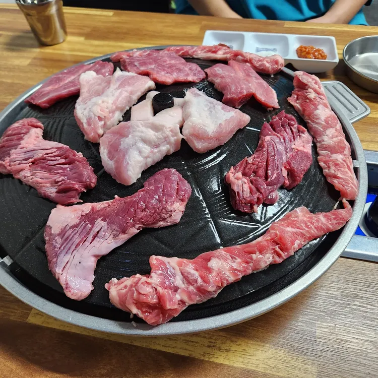 돼지한마리 대표 사진