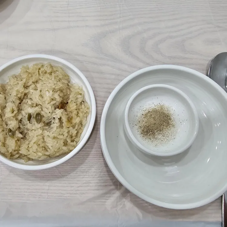 참일능이 대표 사진