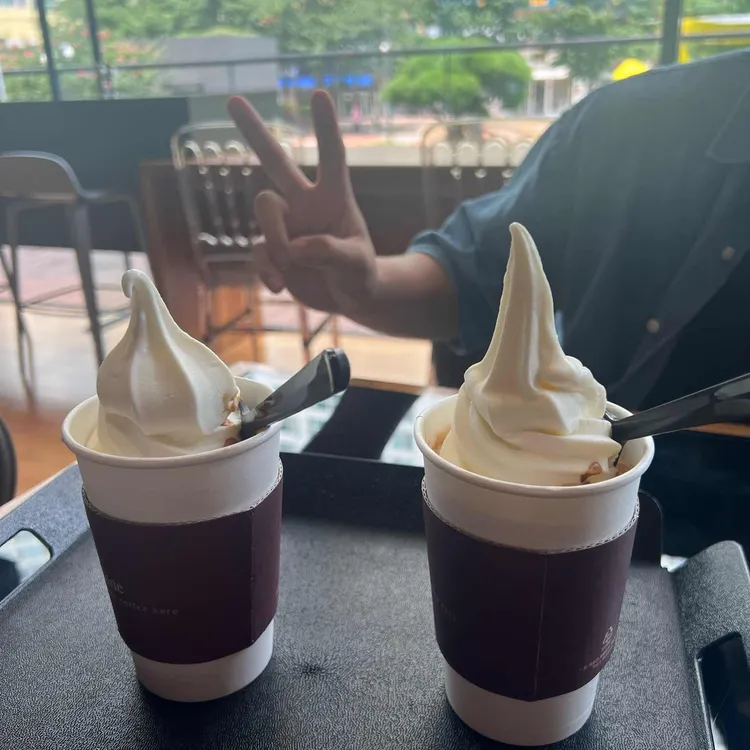 로비아네 대표 사진