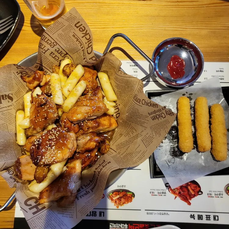 오븐숯불민족 두마리치킨 대표 사진