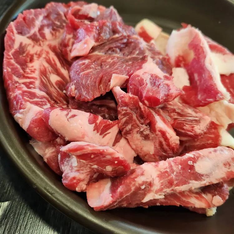 공룡고기시즌2 대표 사진