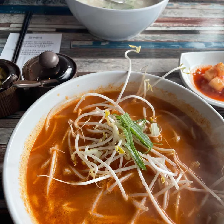 우미칼국수 대표 사진