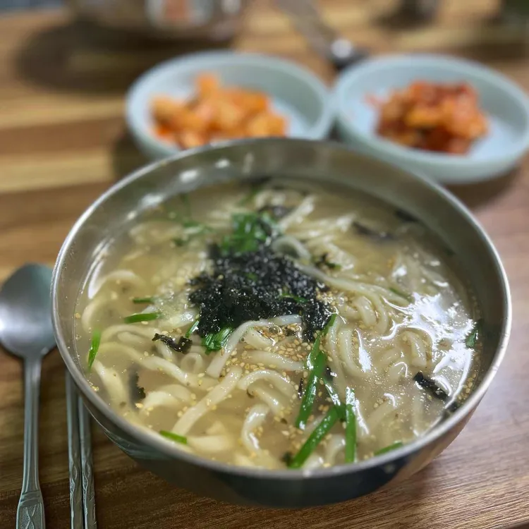 민속손칼국수 대표 사진