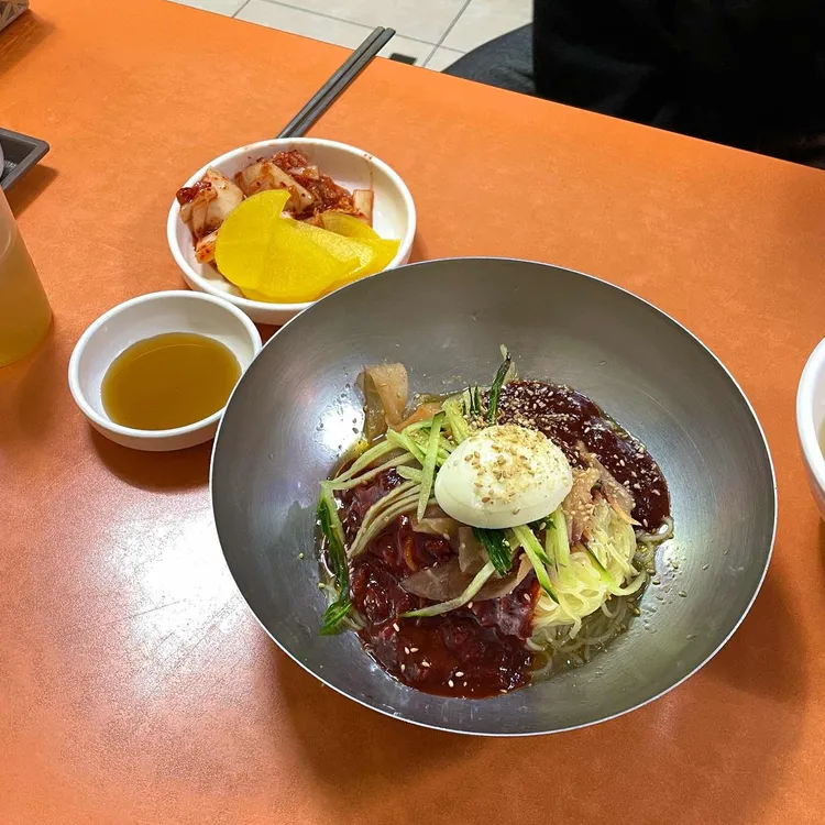 몽둥이손칼국수 원조가야밀면 - 부산 칼국수, 밀면 맛집 | 다이닝코드, 빅데이터 맛집검색
