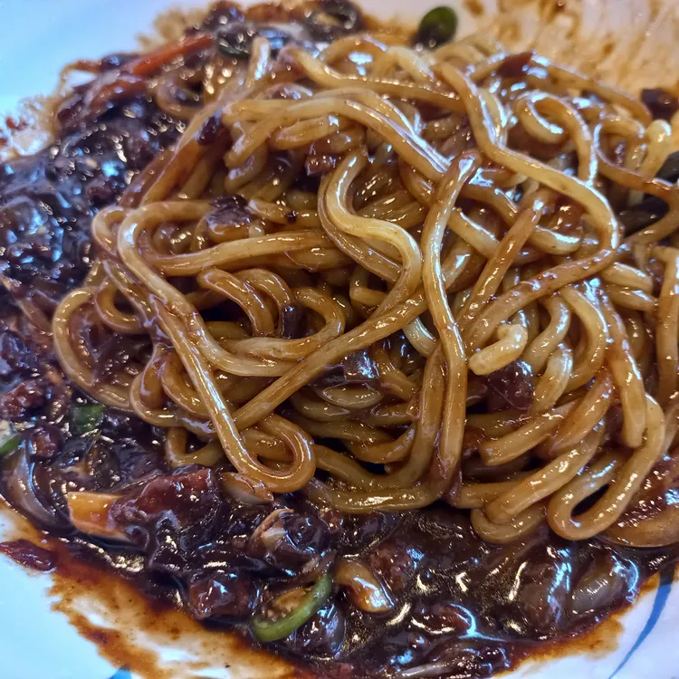 홍리향 대표 사진