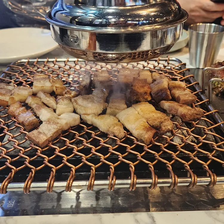 신라숯불갈비 대표 사진