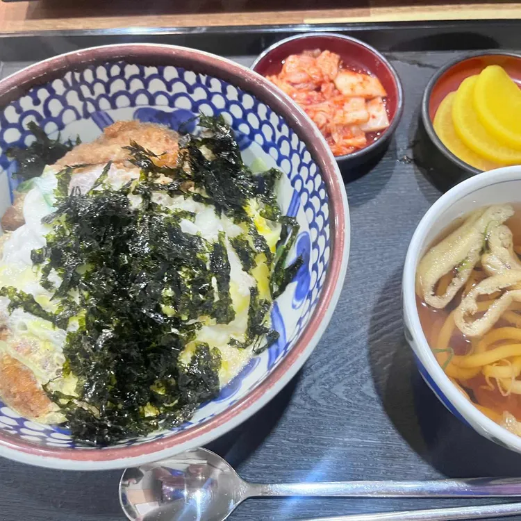 동경 대표 사진