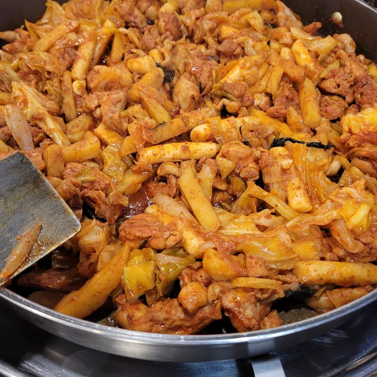 정통춘천닭갈비 대표 사진