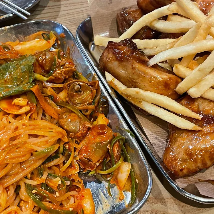 누나홀닭  대표 사진