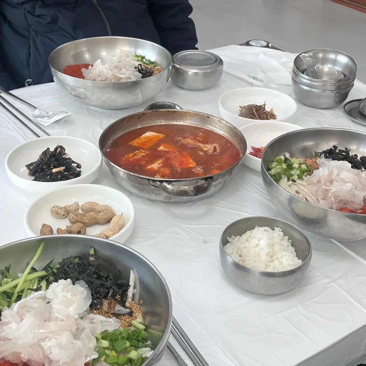 돌고래회식당 대표 사진