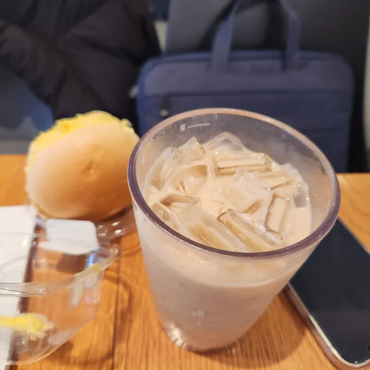 투썸플레이스 대표 사진