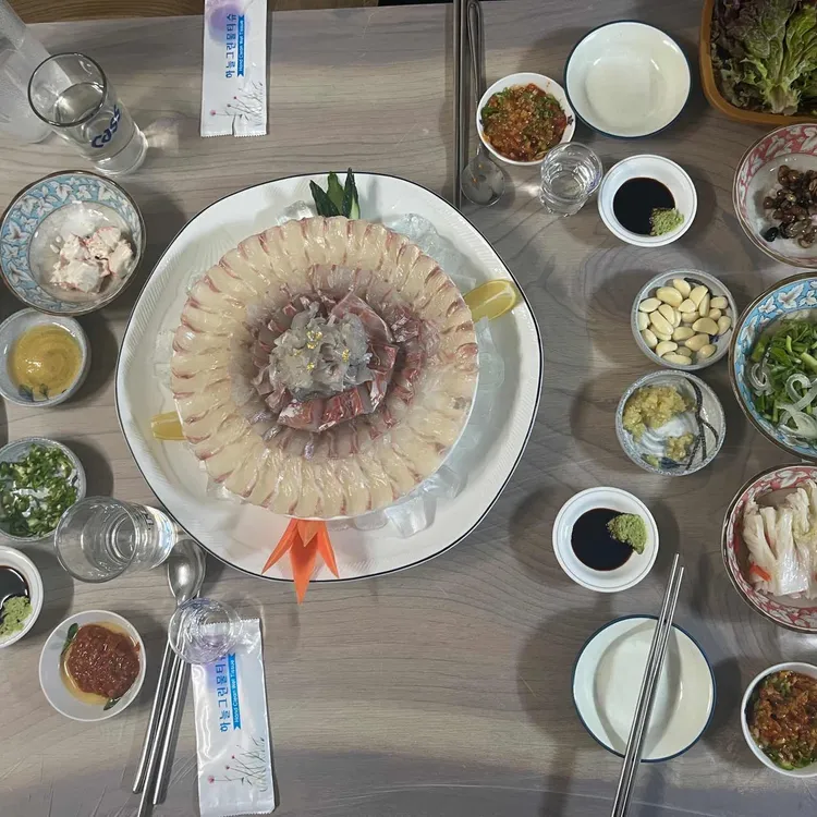 사량도횟집 대표 사진