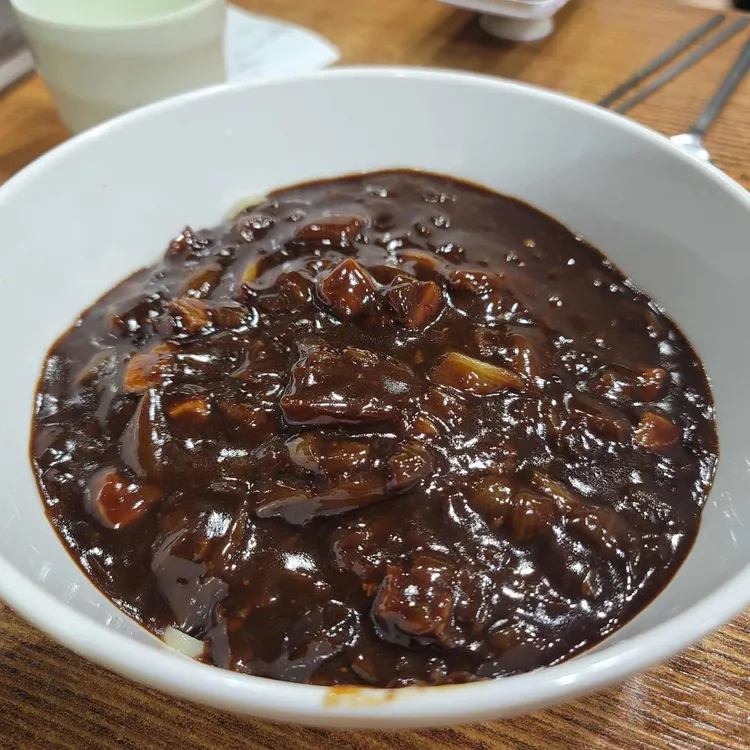 칼차이나 대표 사진