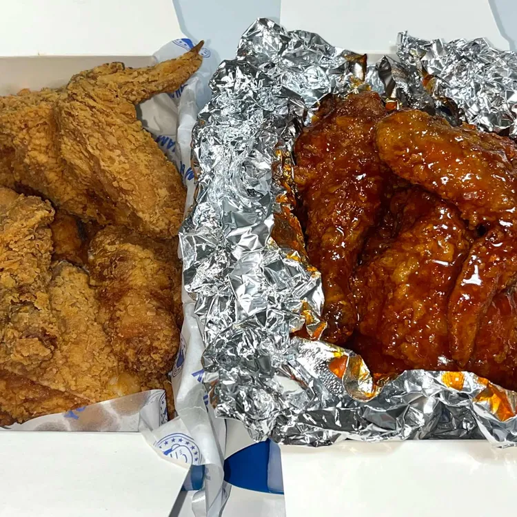 청년치킨 대표 사진