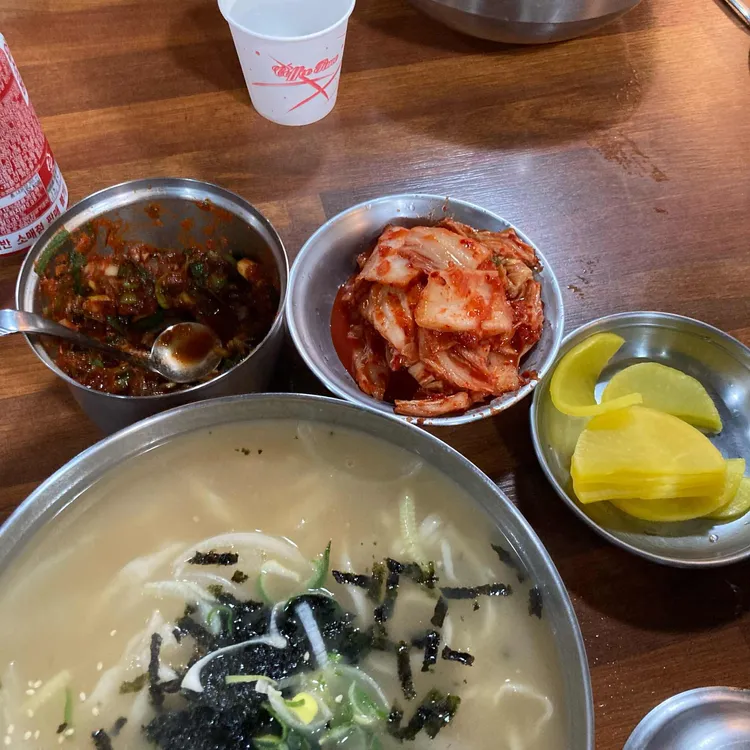 홍두깨칼국수 대표 사진
