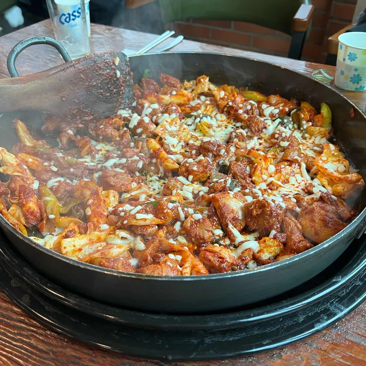 유가네 닭갈비 대표 사진