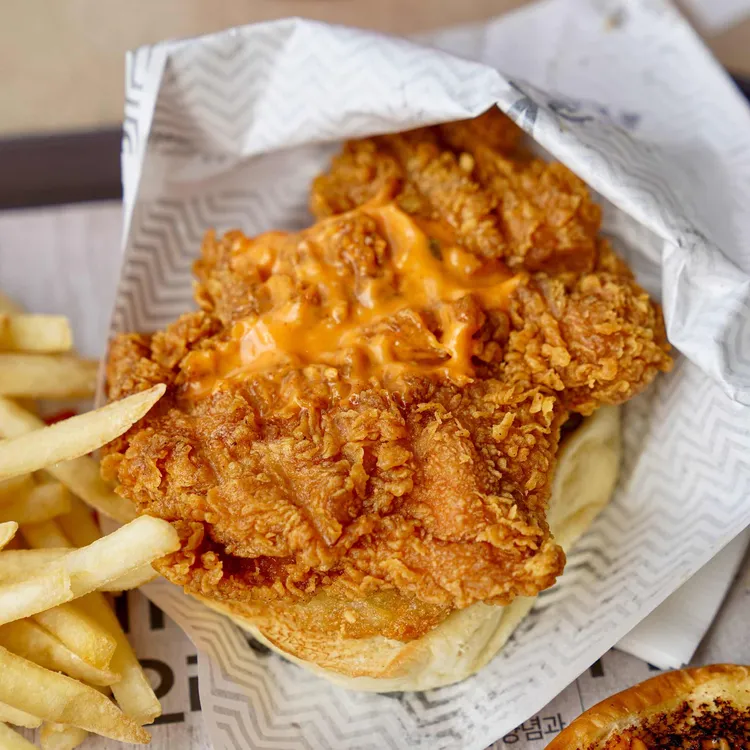 KFC 대표 사진