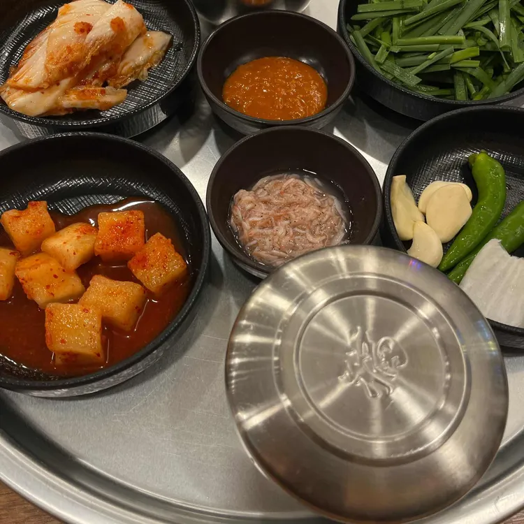 사천형제국밥 대표 사진