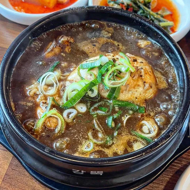 이우철한방누룽지삼계탕 대표 사진