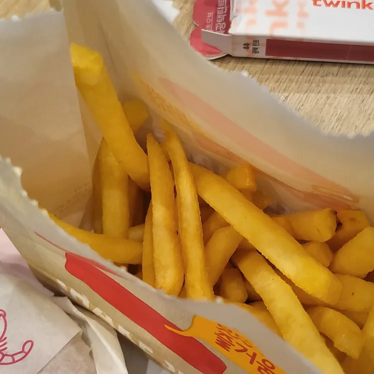 롯데리아 대표 사진
