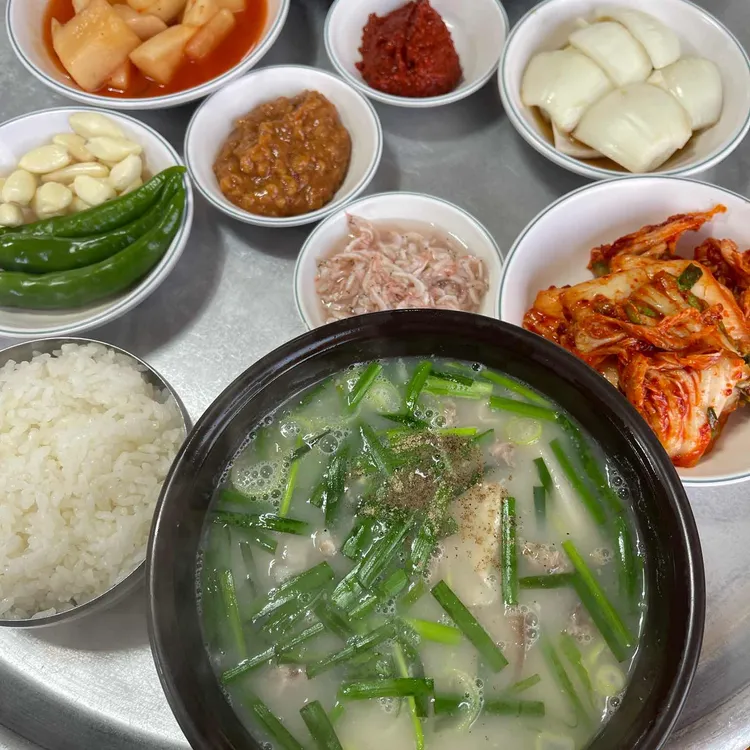 진배기할매국밥 동천점 대표 사진