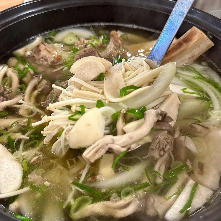 돌삐갈비탕 대표 사진